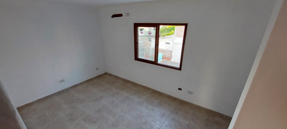 Vendo duplex 2 dormitorios de primera calidad- Provincia de Entre Rios 1124, Parana