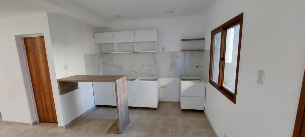 Vendo duplex 2 dormitorios de primera calidad- Provincia de Entre Rios 1124, Parana