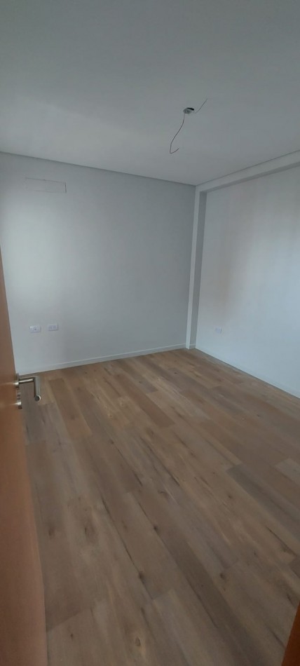 25 de Mayo 386, Vendo departamento de calidad, 1 dormitorio, piso alto