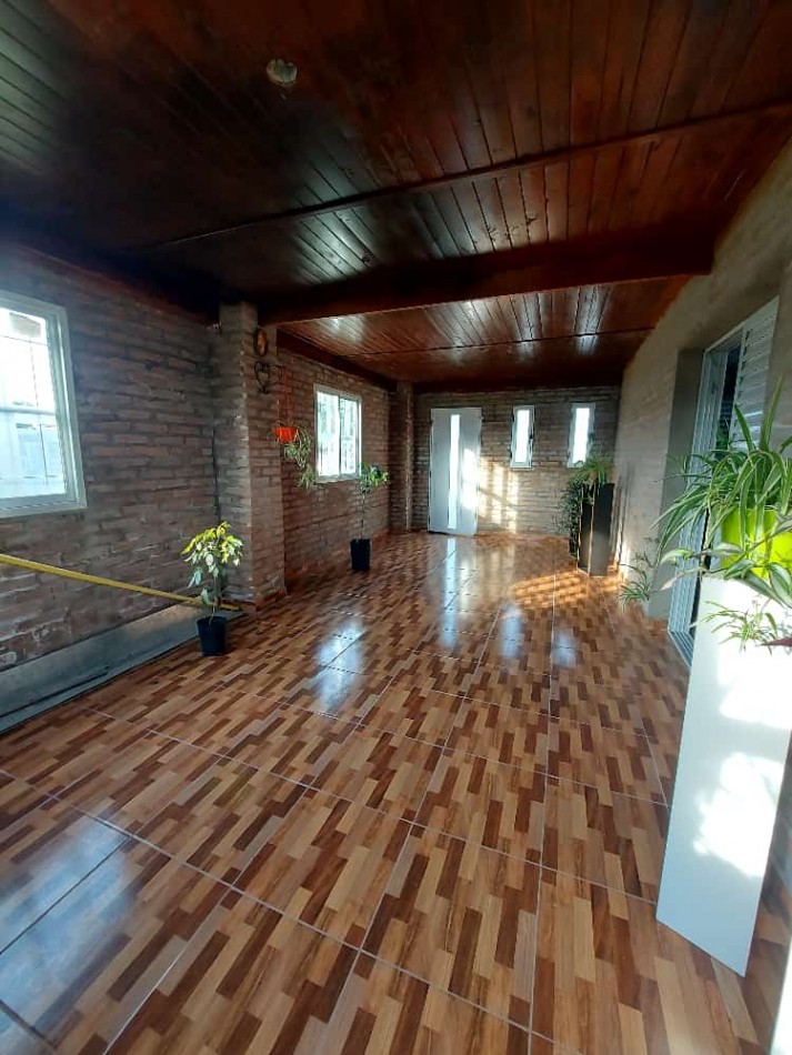 Vendo casa lista para mudarse en San Benito, 3 habitaciones, gran patio con verde