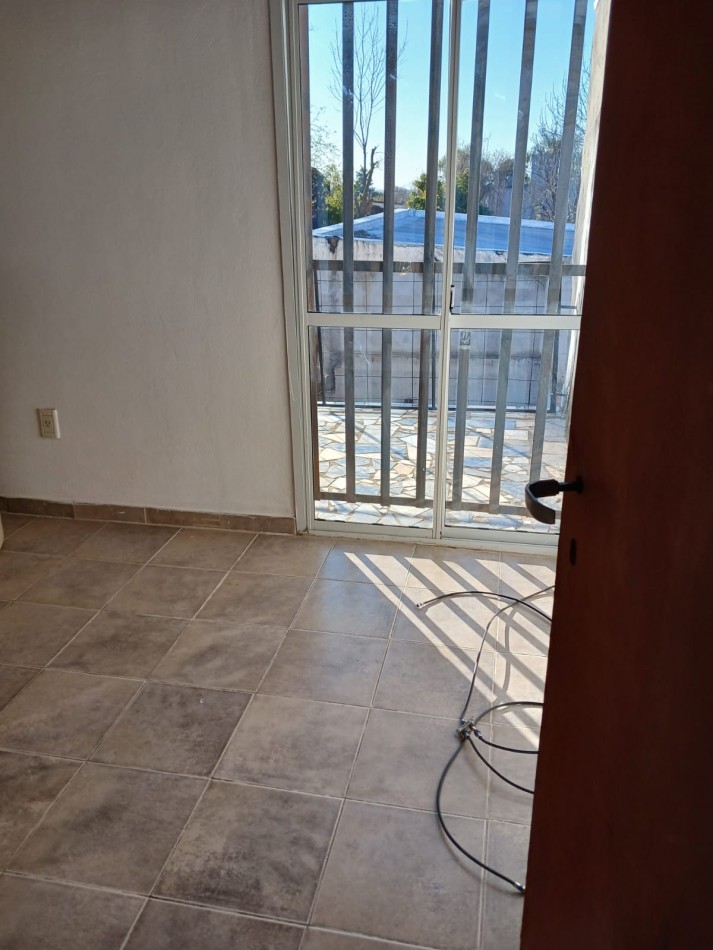 Duplex en venta, zona Gazzano, Parana