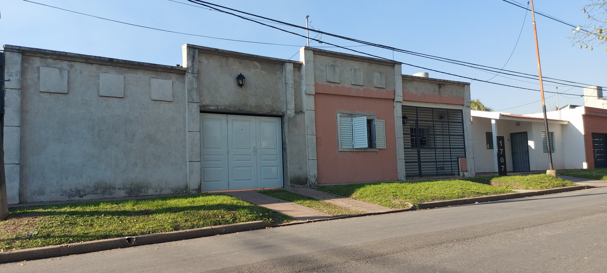 Casa en venta 2 dormirnos, excelente estado.