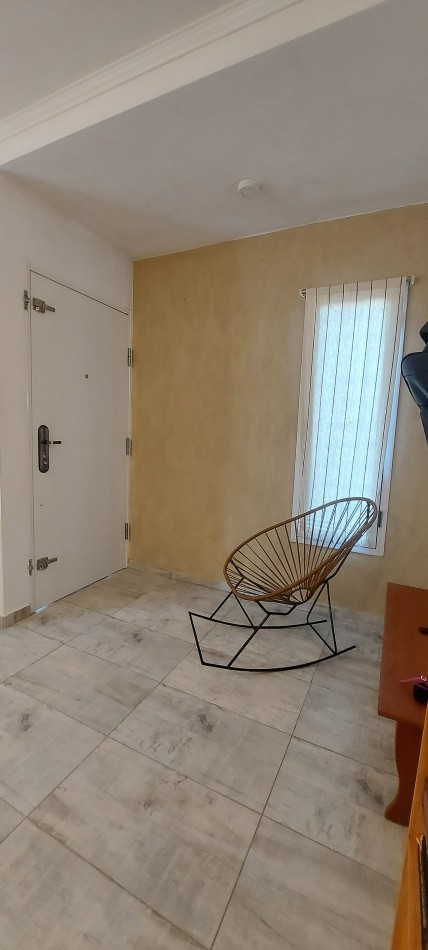 VENDO CASA 2 DORMITORIOS, PATIO VERDE, PILETA, ORO VERDE 