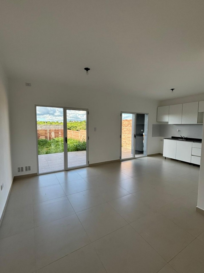 Casa 3 dormitorios excelente calidad y diseño, Lapachos 3, Parana