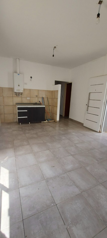 Venta casa 3 dormitorios, Crisolo Larralde, Parana