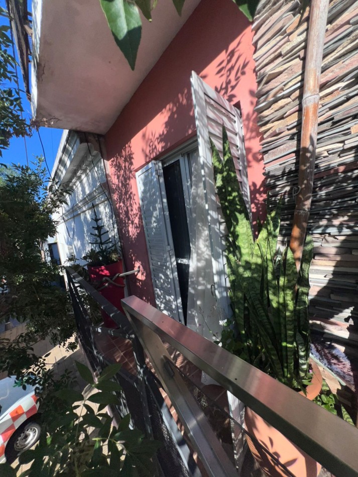 Departamento 2 dormitorios, zona Plaza Saenz Peña