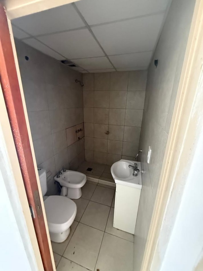 Casa 1 dormitorio venta/alquiler, Crisologo Larralde 1129, Parana