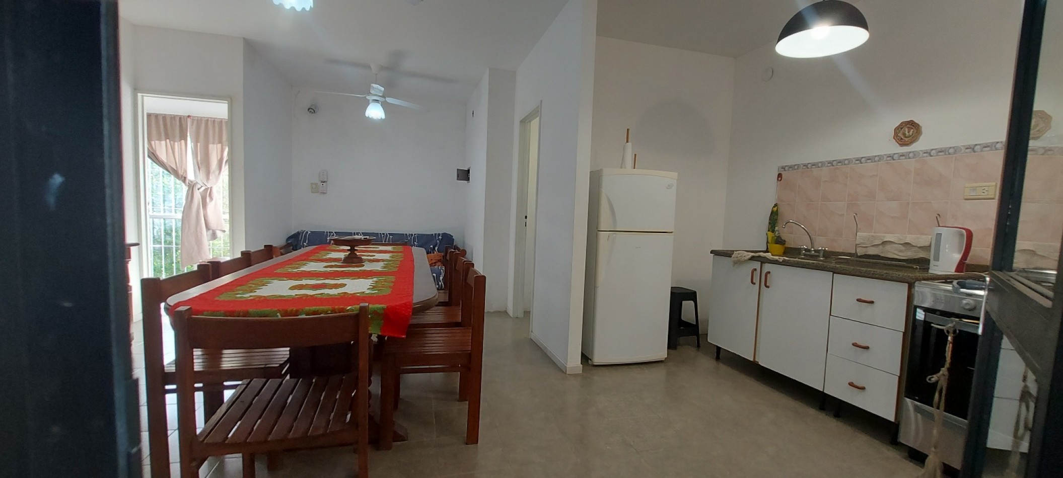 CASA EN VILLA URQUIZA, AMOBLADA Y EQUIPADA