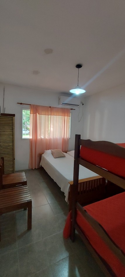 CASA EN VILLA URQUIZA, AMOBLADA Y EQUIPADA