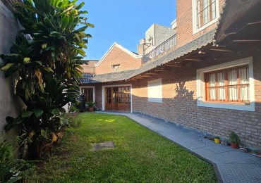 Impecable inmueble de calidad, 5 habitaciones, Parana
