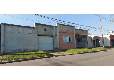 Casa en venta 2 dormirnos, excelente estado.